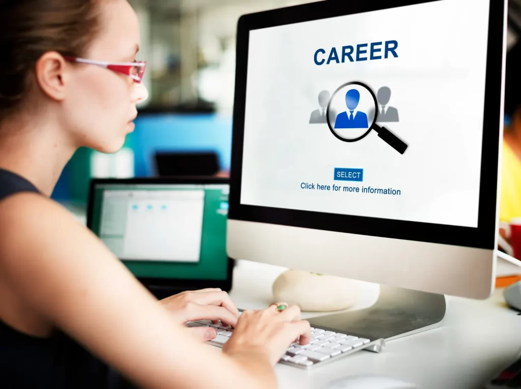 acca affiliate member looking for a finance job online